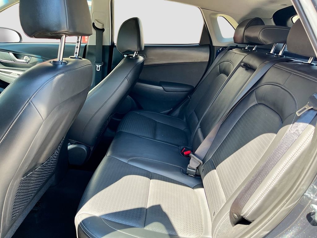 Used 2021 Hyundai Kona Ultimate image 26