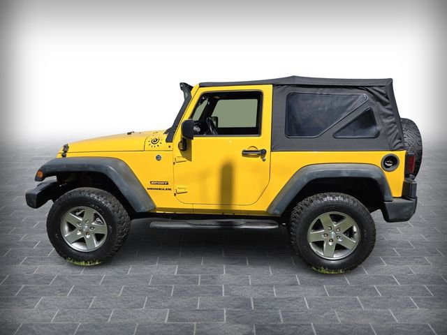 Used 2015 Jeep Wrangler Sport w/ Connectivity Group image 4