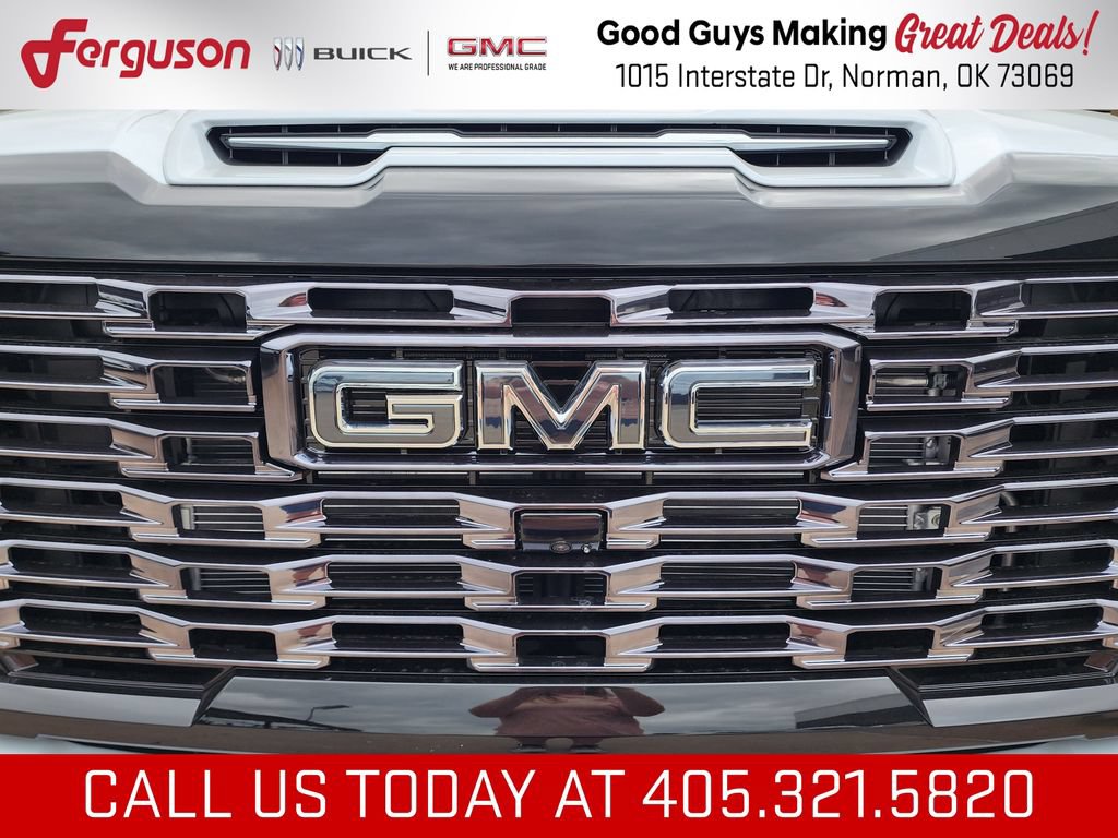 New 2026 GMC Sierra 3500 Denali Ultimate AWD/4WD image 8