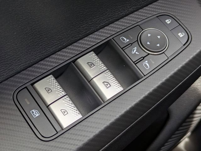 New 2025 Mitsubishi Outlander SEL Black Edition image 25