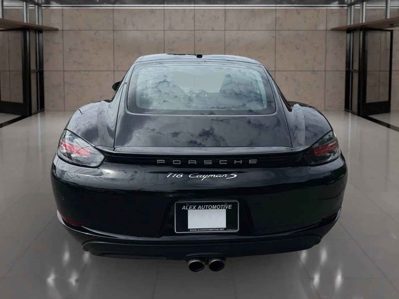Used 2017 Porsche 718 Cayman S image 6