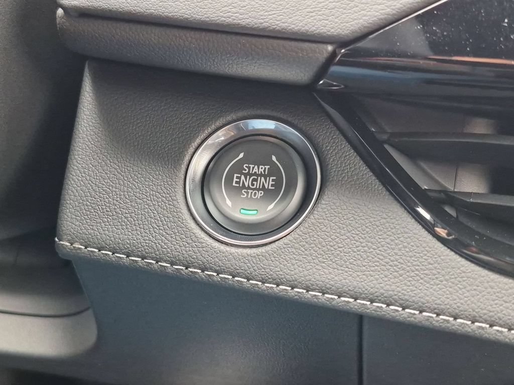 New 2027 Buick Enclave Avenir FWD image 16