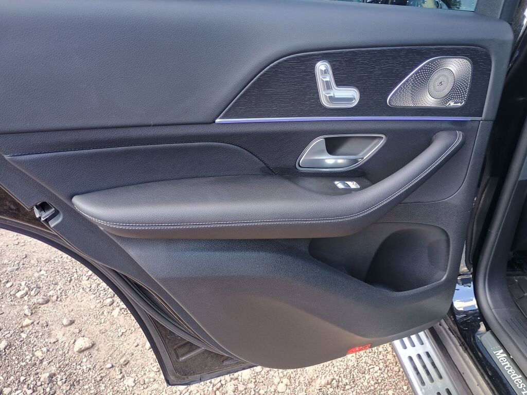 Used 2023 Mercedes-Benz GLE 350 4MATIC image 17