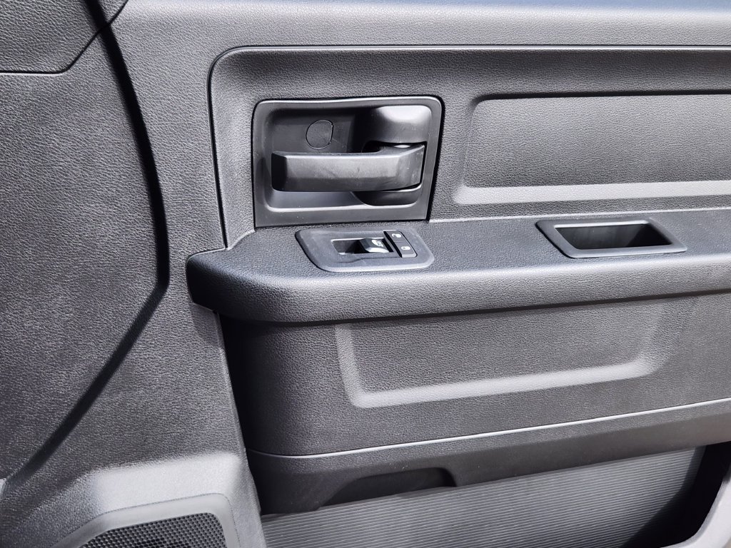 New 2026 RAM 2500 Tradesman AWD/4WD image 12