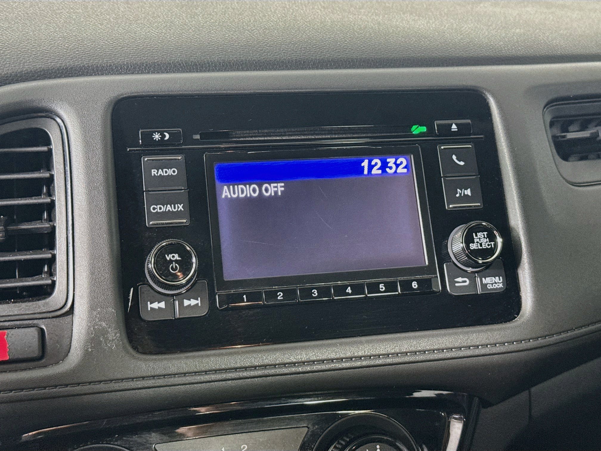 Used 2018 Honda HR-V LX image 16
