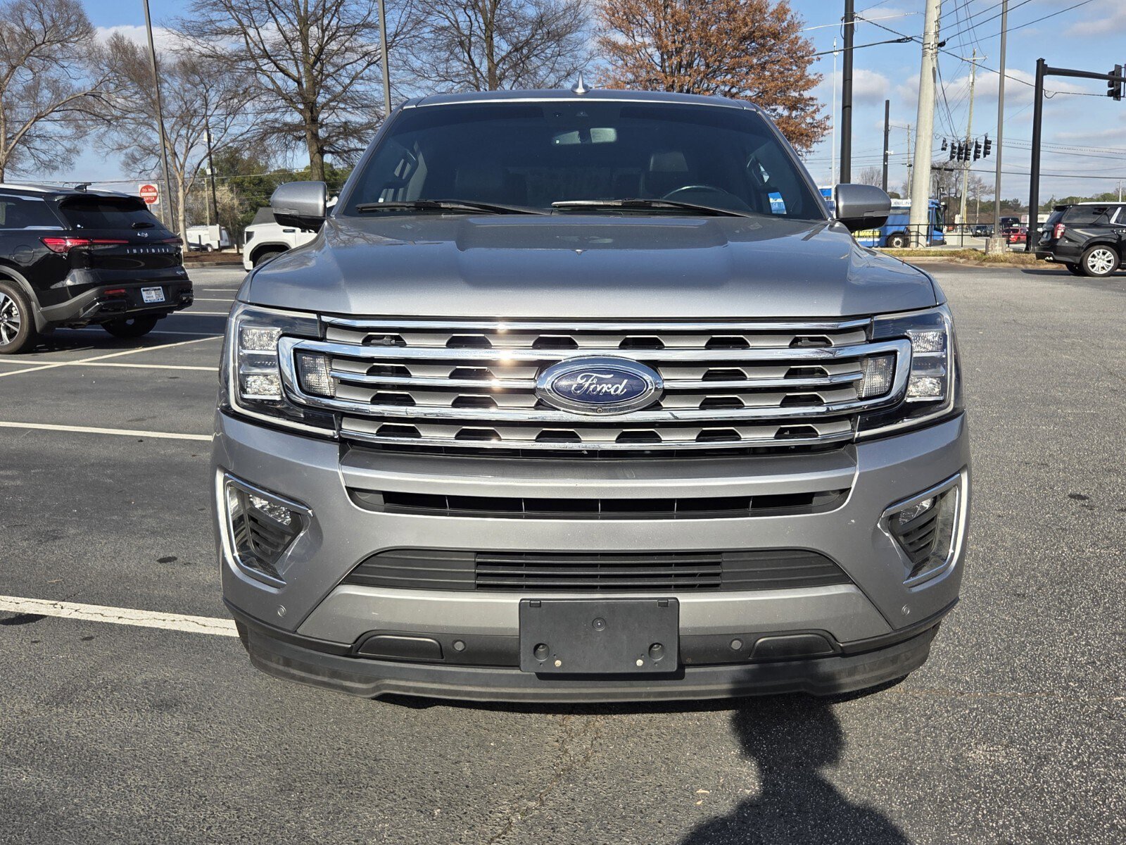 Used 2021 Ford Expedition Limited image 2