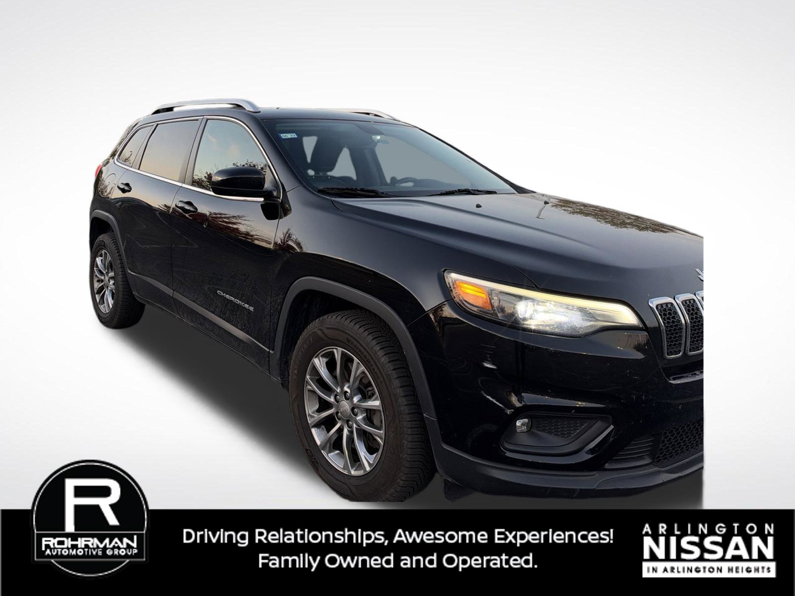 Used 2019 Jeep Cherokee Latitude Plus w/ Comfort/Convenience Group AWD/4WD image 9