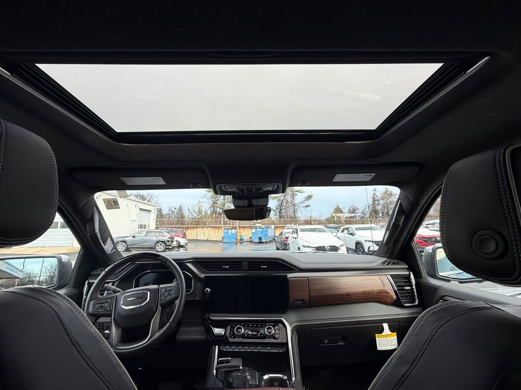 Used 2025 GMC Sierra 1500 Denali Ultimate image 21