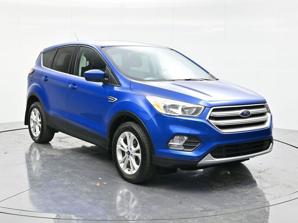 Used 2017 Ford Escape SE