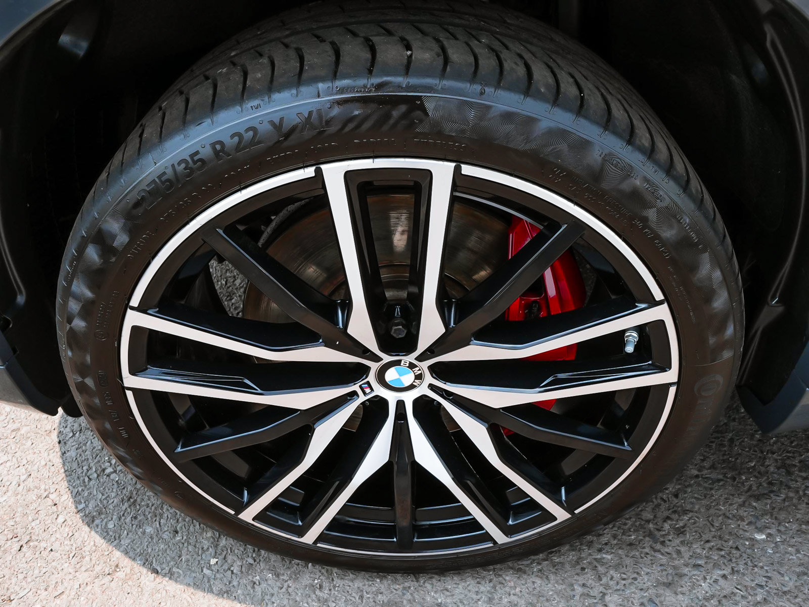Used 2022 BMW X5 M50i w/ Executive Package AWD/4WD image 9