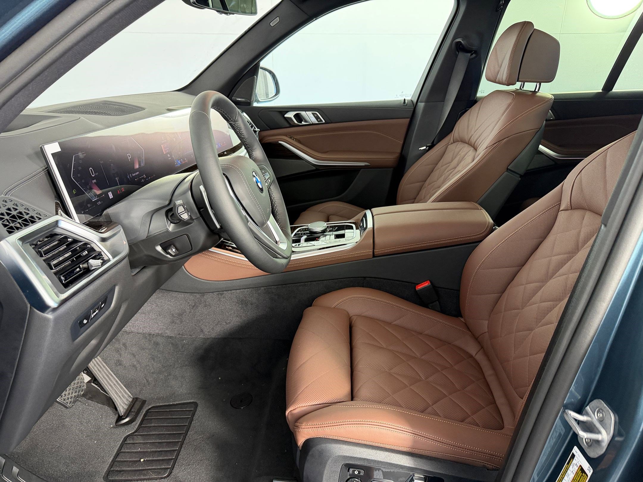 New 2026 BMW X5 sDrive40i w/ Climate Comfort Package image 5