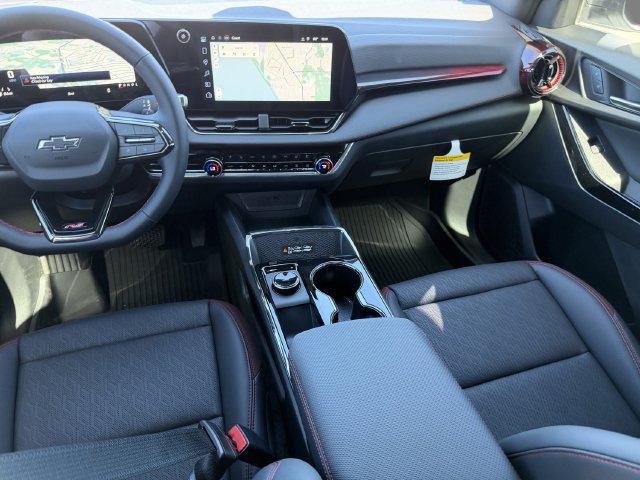 New 2027 Chevrolet Equinox RS w/ Safety and Technology Package FWD image 18
