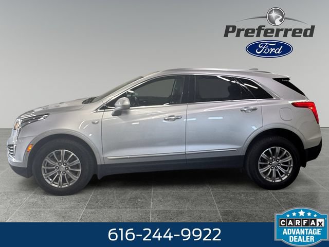 Used 2018 Cadillac XT5 Luxury w/ Driver Awareness Package AWD/4WD image 9