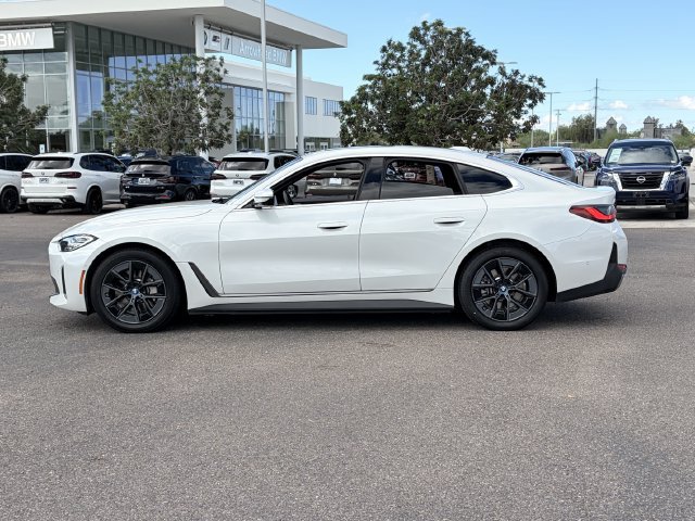 Certified 2023 BMW i4 eDrive40 w/ Premium Package RWD image 10