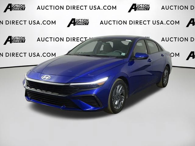 Used 2024 Hyundai Elantra SEL FWD image 1