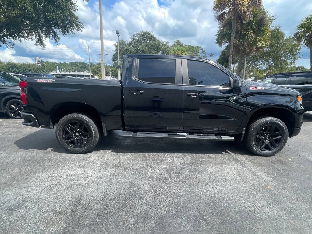 Used 2025 Chevrolet Silverado 1500 LT Trail Boss w/ LT Trail Boss Premium Package AWD/4WD image 6