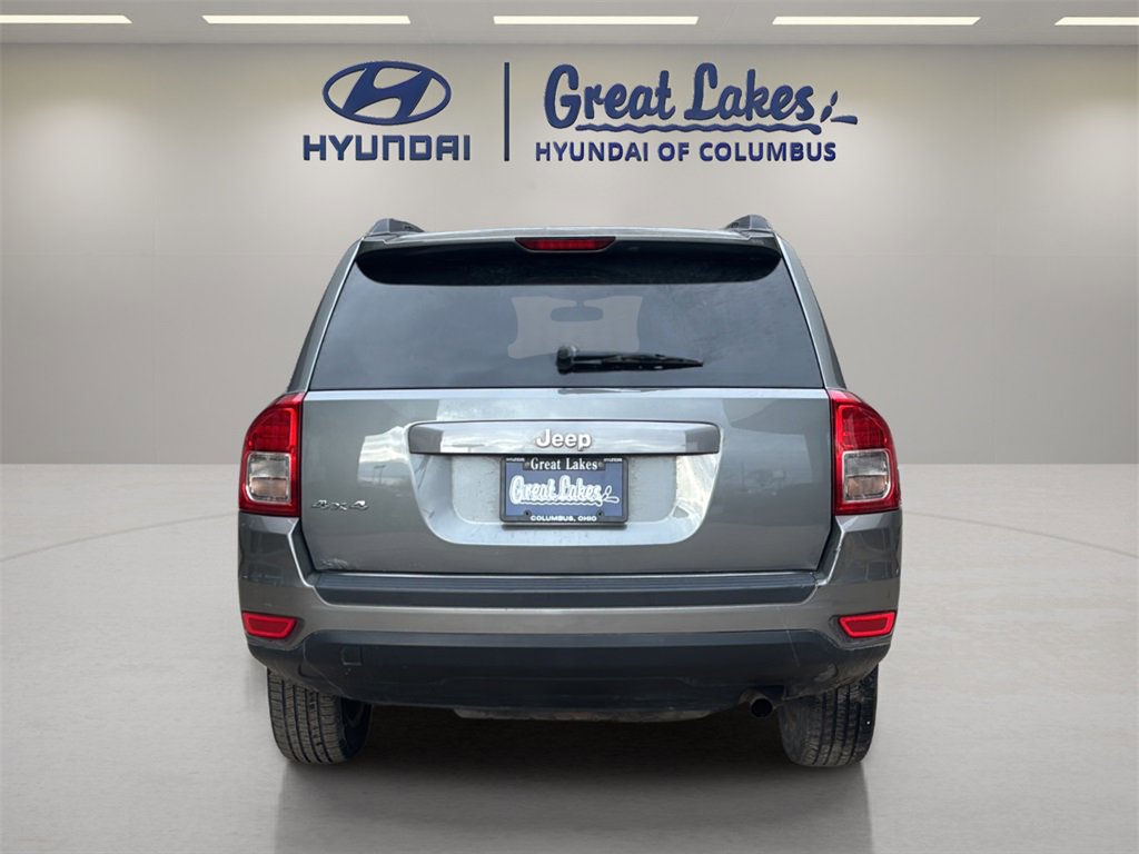 Used 2012 Jeep Compass Sport image 4