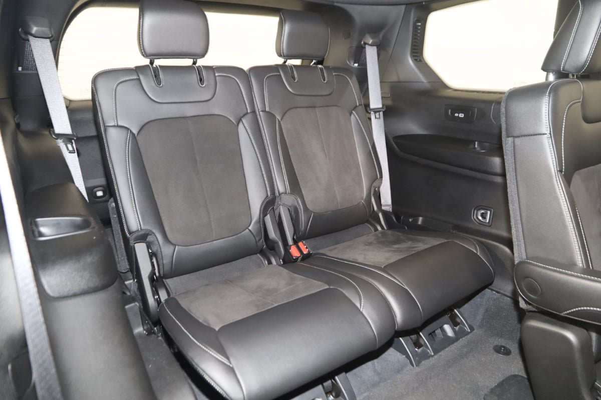 Used 2023 Jeep Grand Cherokee L Laredo AWD/4WD image 14