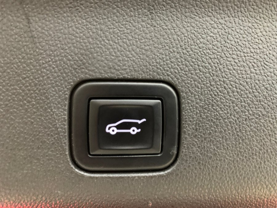 Used 2022 Cadillac Escalade ESV Sport w/ Touring Package AWD/4WD image 68