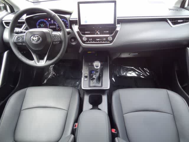 Used 2026 Toyota Corolla Cross XLE AWD/4WD image 12