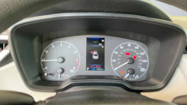Used 2025 Toyota Corolla LE FWD image 13