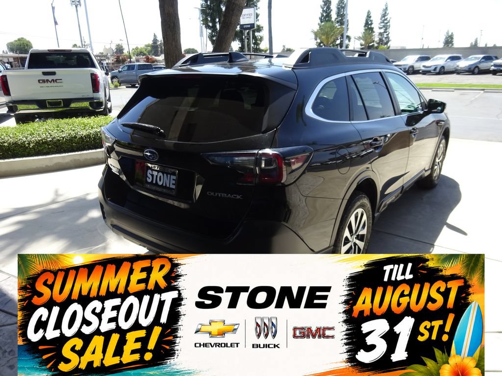 Used 2022 Subaru Outback Premium AWD/4WD image 7