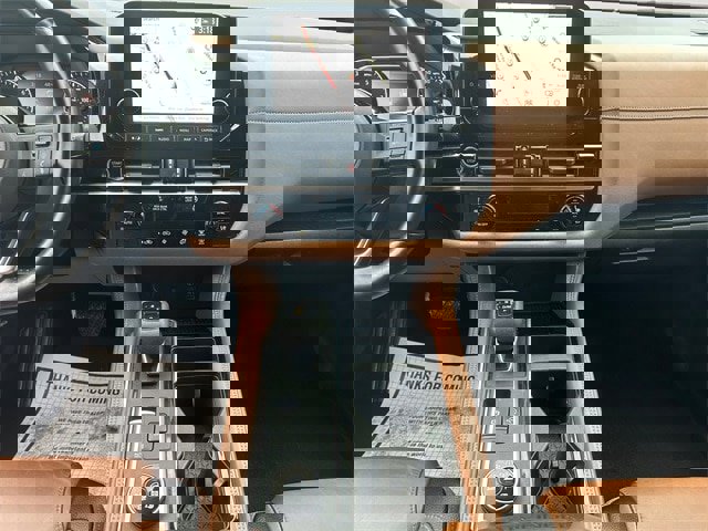 Certified 2023 Nissan Pathfinder Platinum w/ Cargo Package image 11