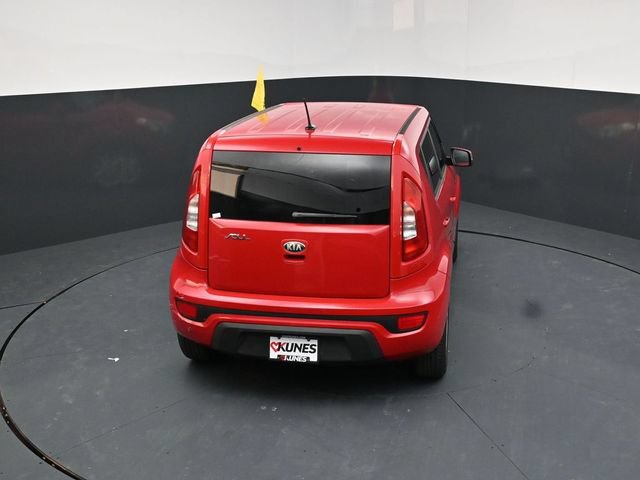 Used 2013 Kia Soul + FWD image 41