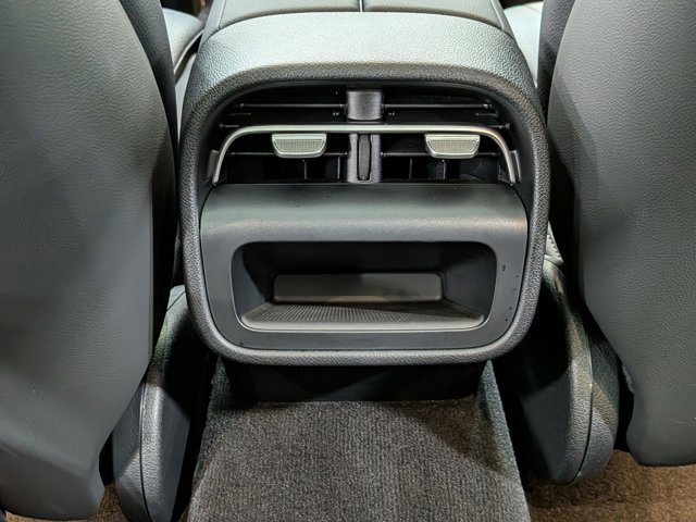 Used 2026 Mercedes-Benz E 350 Sedan image 18