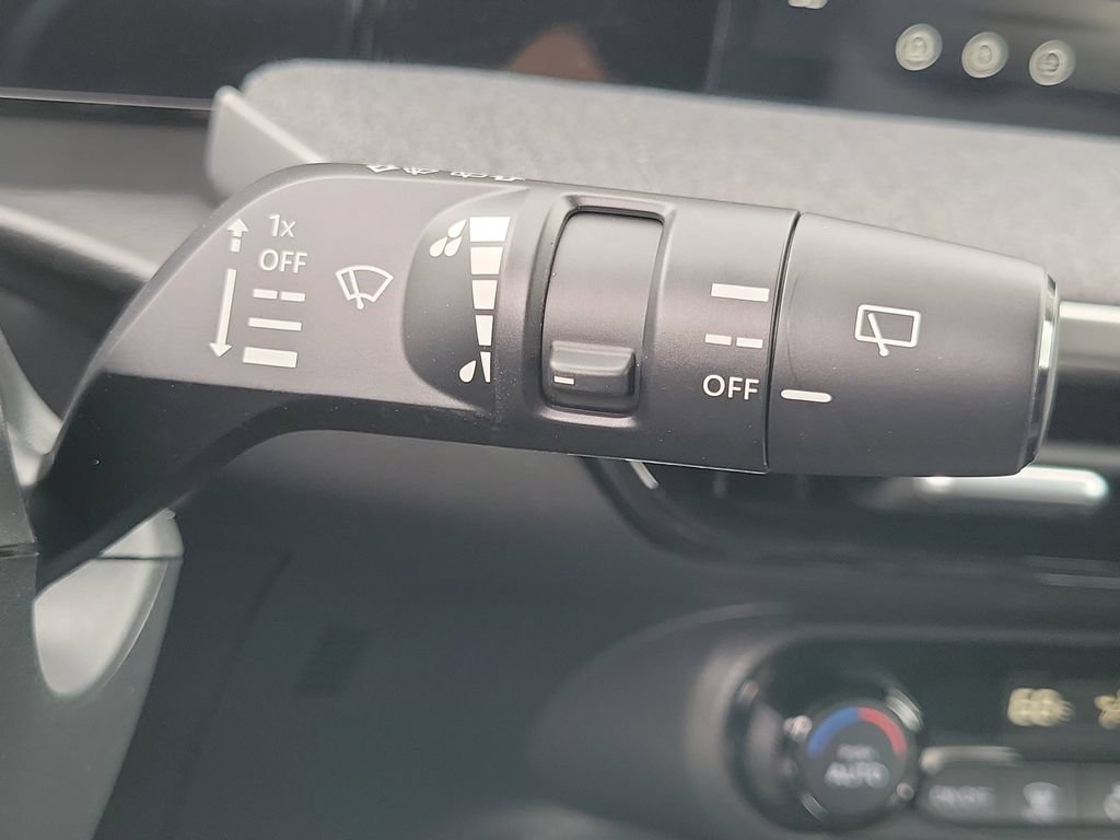 New 2026 Nissan Kicks SV FWD image 29