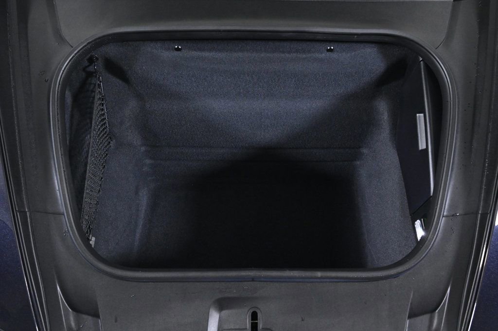 Certified 2023 Porsche 911 image 33