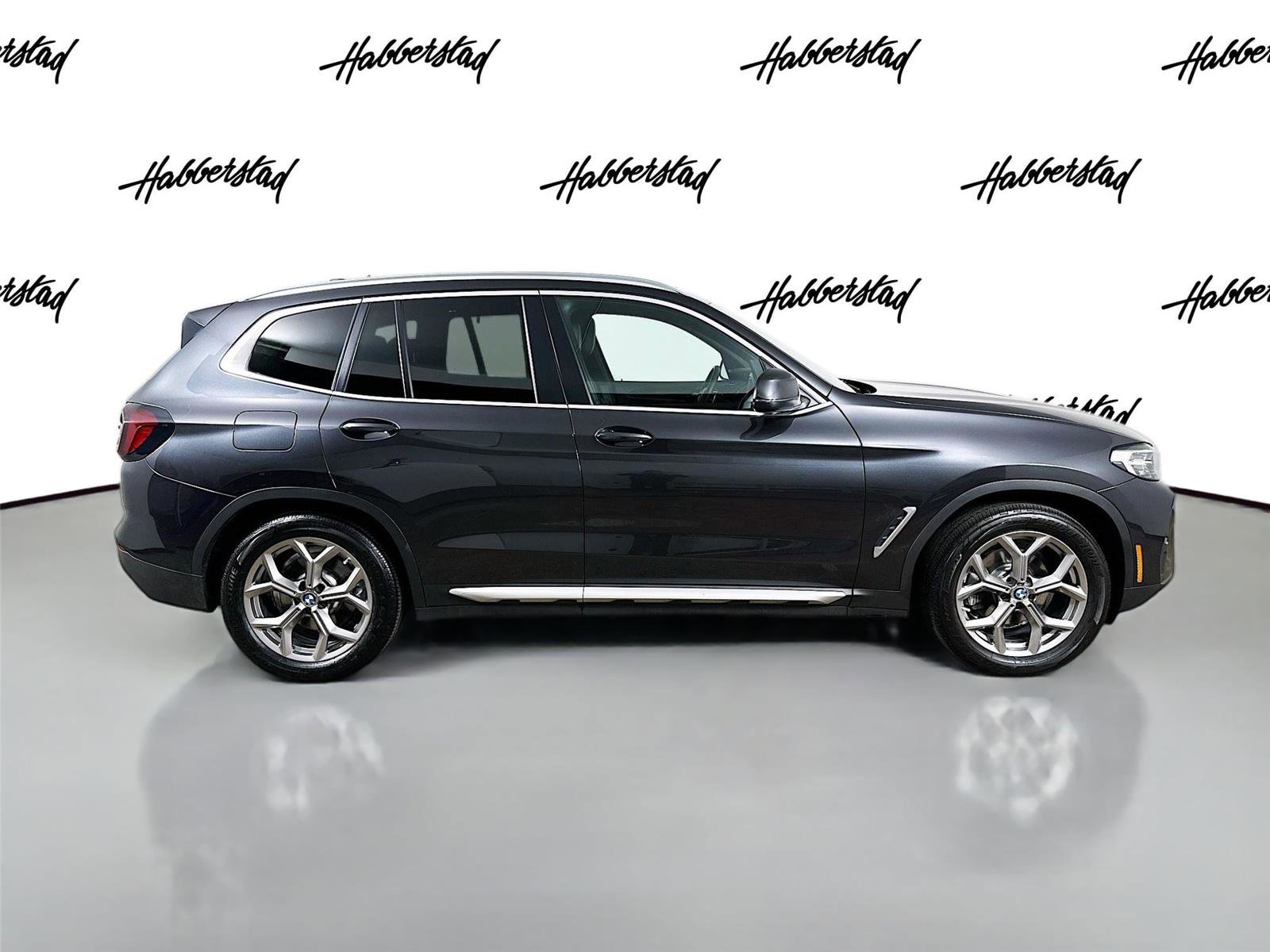 Used 2022 BMW X3 xDrive30i w/ Convenience Package image 4