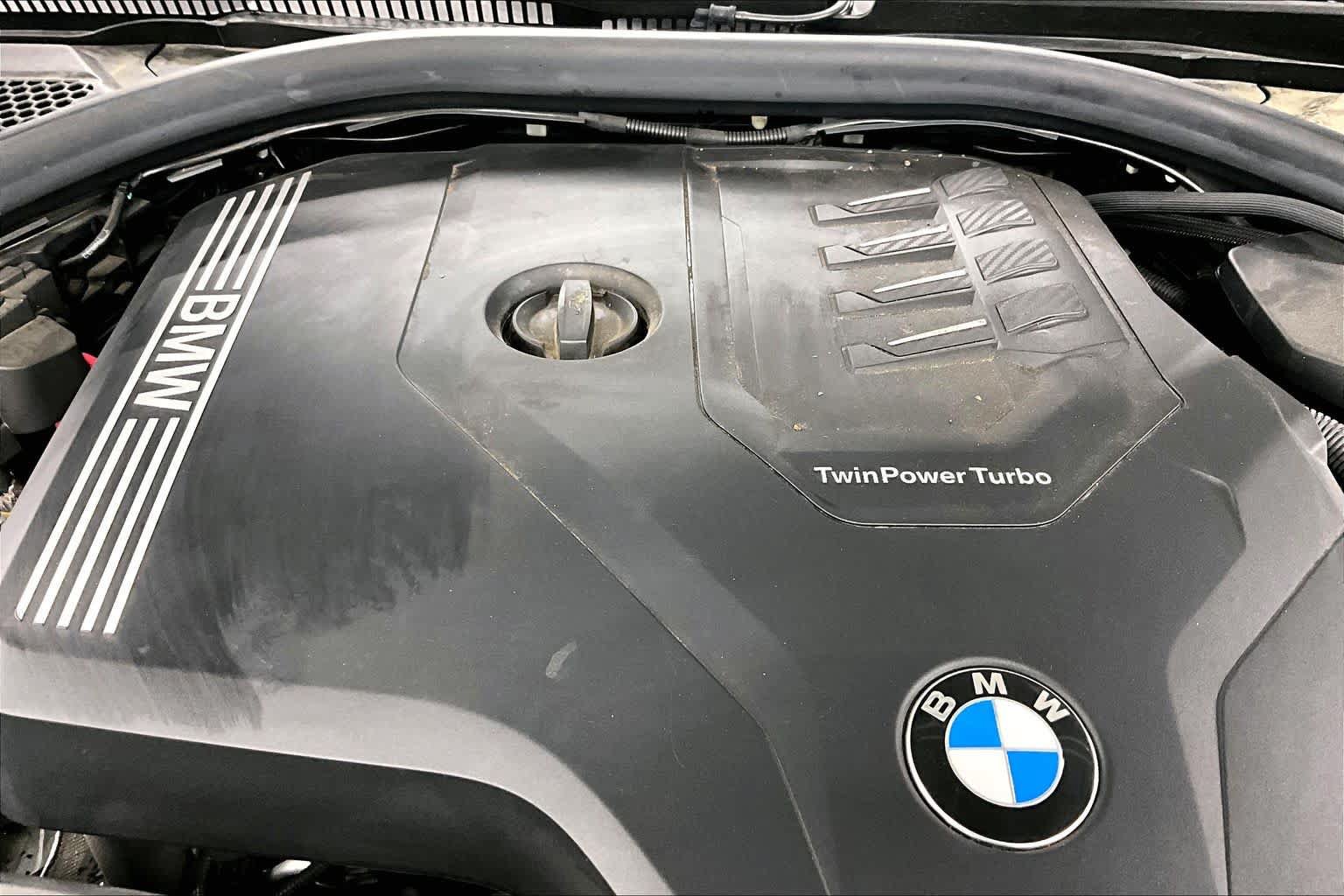 Used 2024 BMW 330i Sedan w/ Convenience Package RWD image 31