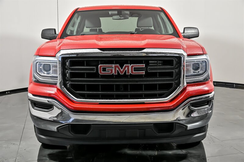 Used 2019 GMC Sierra 1500 Limited w/ Sierra Convenience Package RWD image 4
