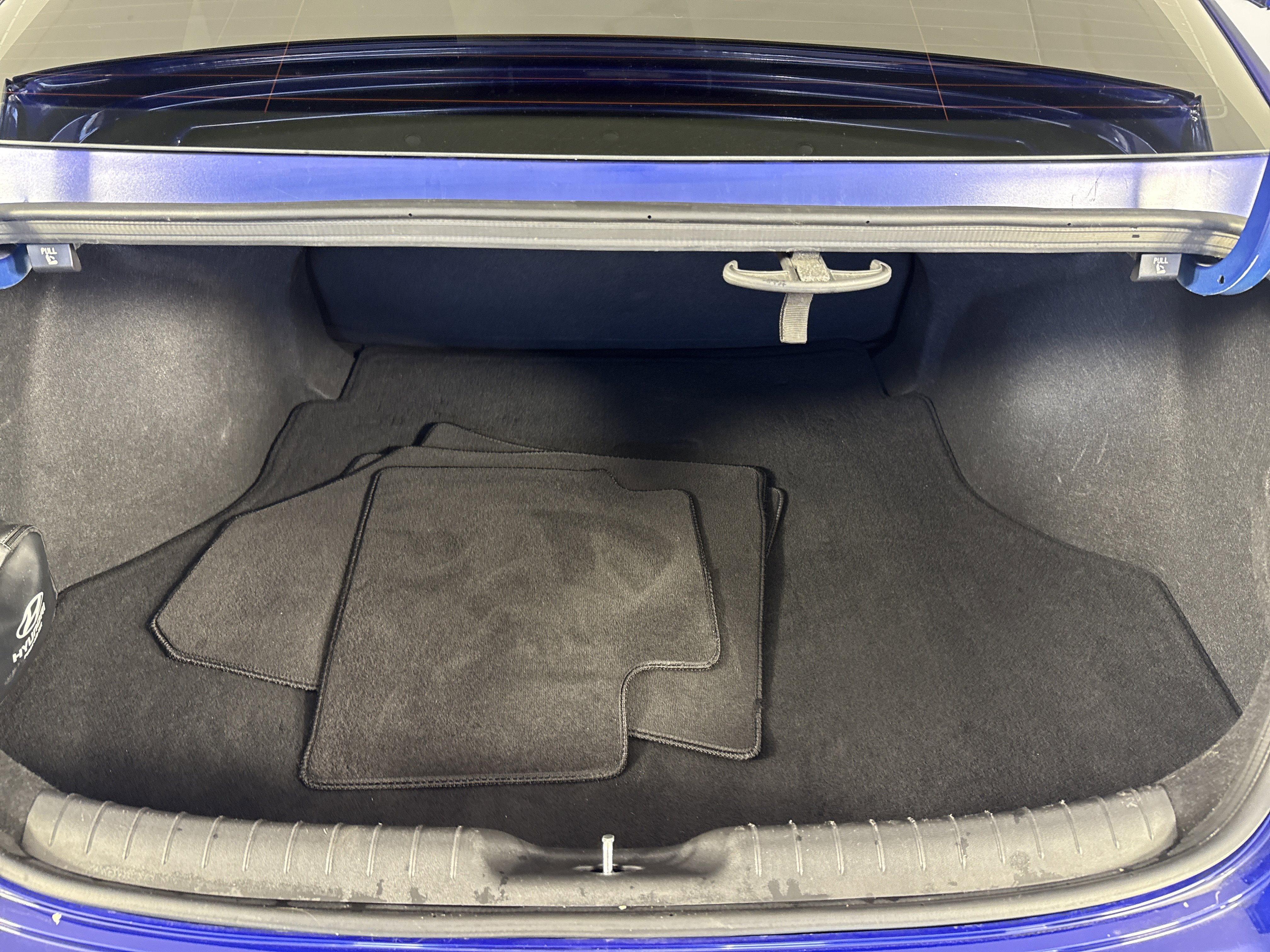 Used 2024 Hyundai Elantra SE image 19