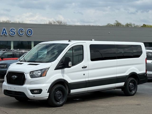 Used 2024 Ford Transit 350 XLT RWD image 33