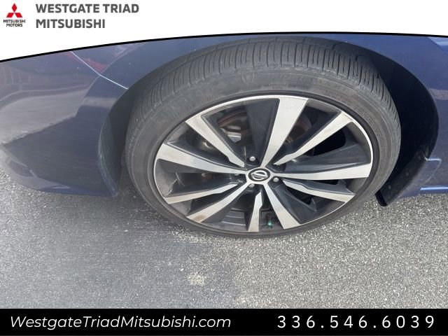 Used 2021 Nissan Altima 2.5 SR w/ SR Premium Package FWD image 4