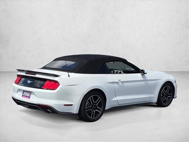 Used 2018 Ford Mustang Premium RWD image 5
