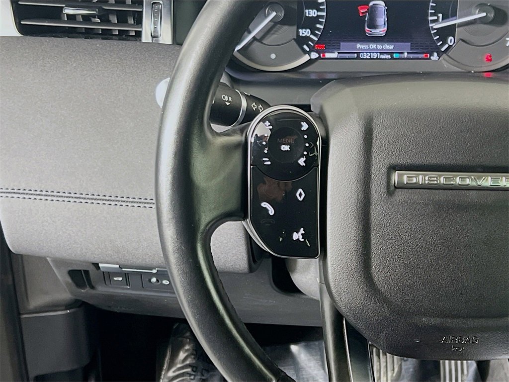 Used 2020 Land Rover Discovery Sport image 10