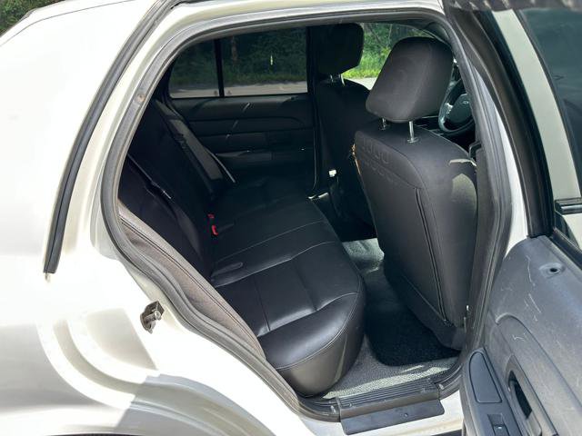 Used 2010 Ford Crown Victoria Police Interceptor image 10