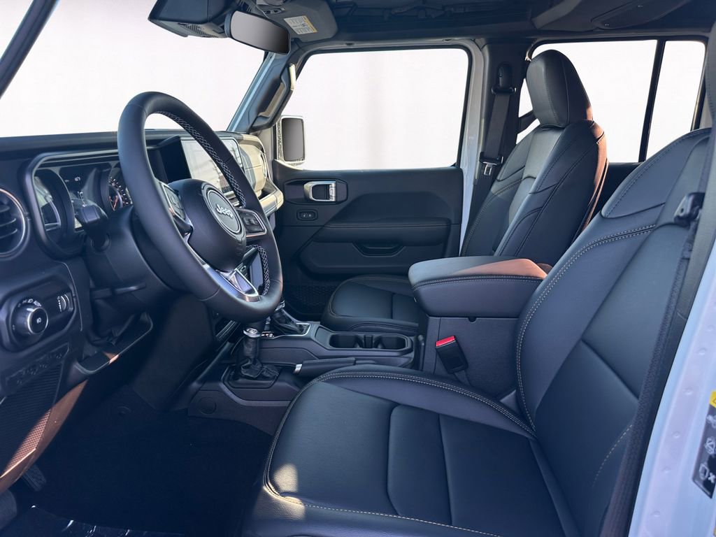 New 2025 Jeep Wrangler Sahara image 9
