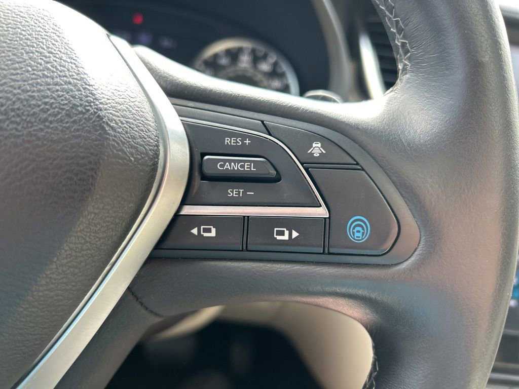 Used 2021 INFINITI QX50 Essential w/ Convenience Package image 27