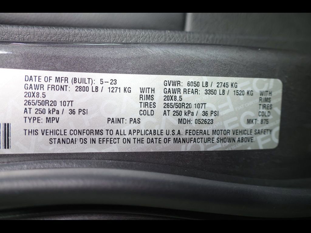 Used 2023 Jeep Grand Cherokee Altitude image 29