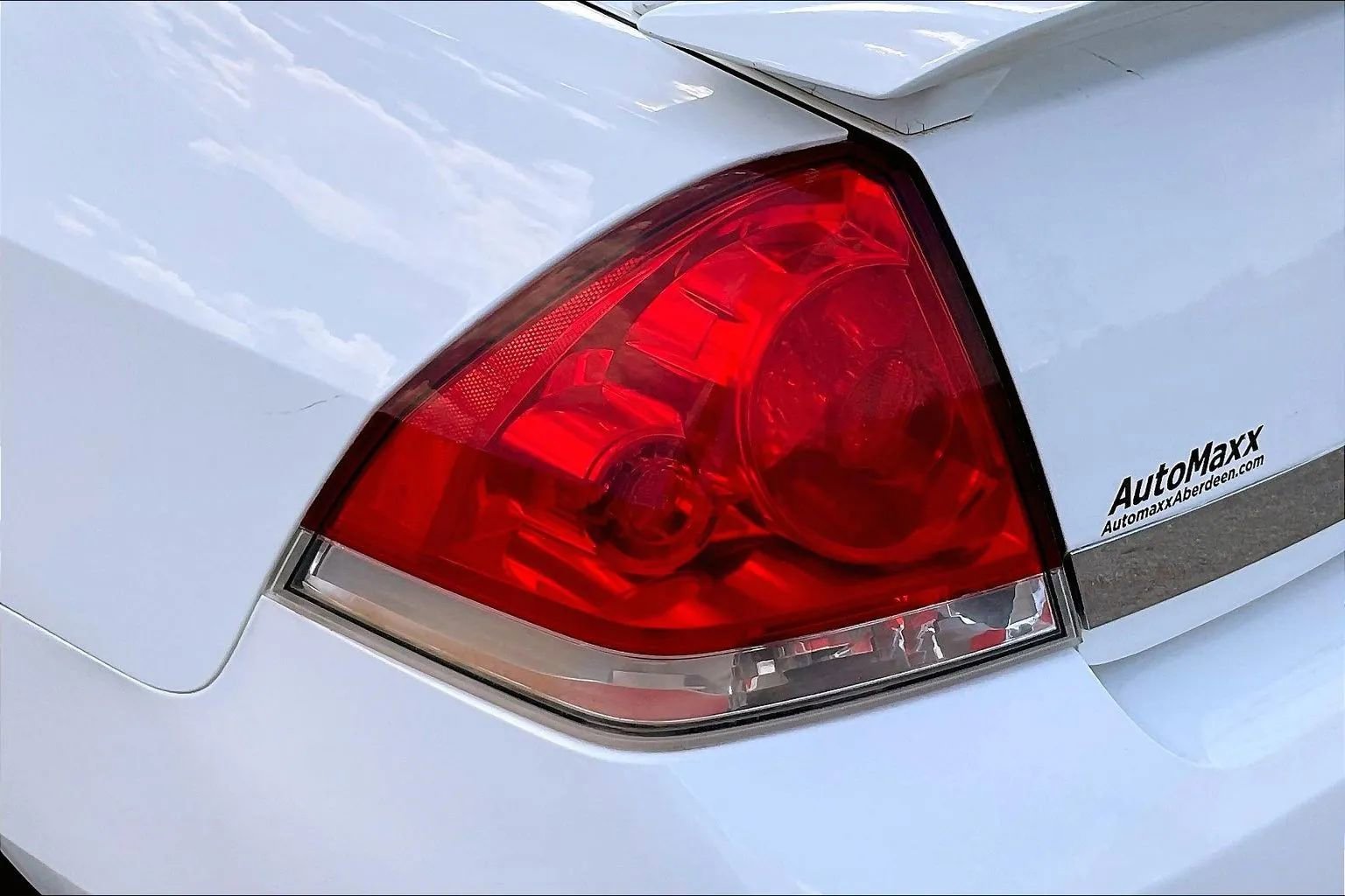 Used 2011 Chevrolet Impala LT w/ Luxury Edition Package FWD image 25