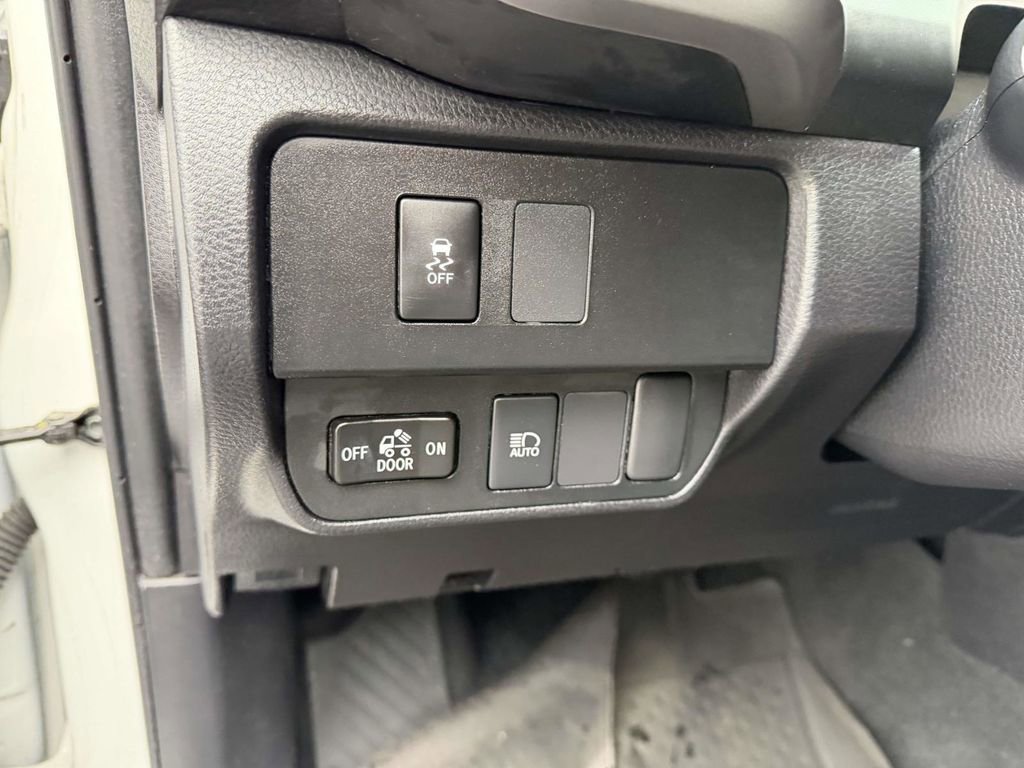 Used 2023 Toyota Tacoma SR5 image 20
