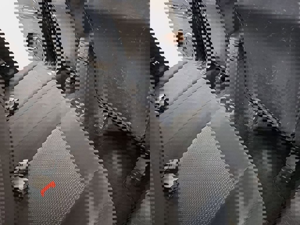 Used 2014 Jeep Patriot Latitude AWD/4WD image 13