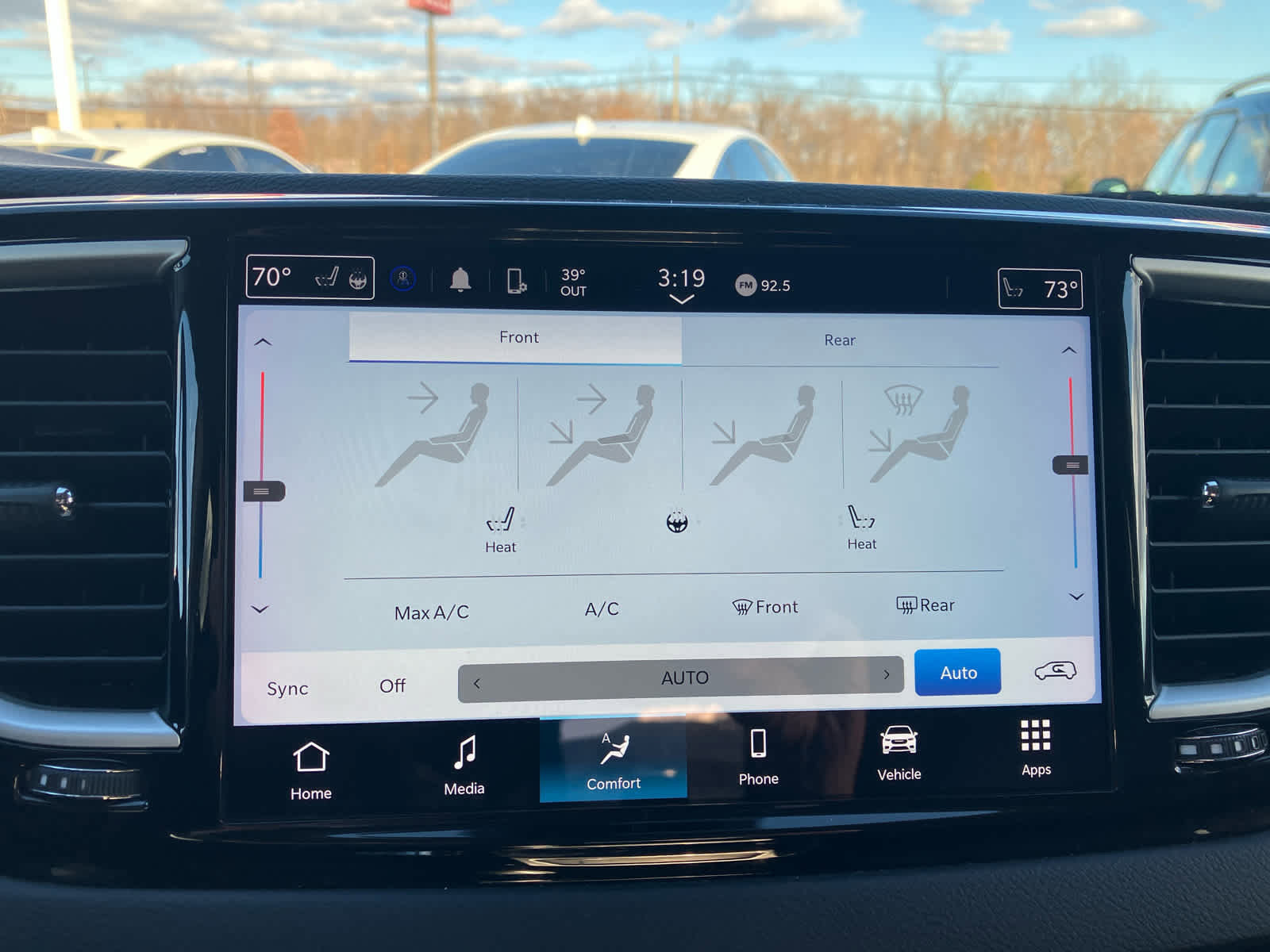 Used 2024 Chrysler Pacifica Touring-L image 22