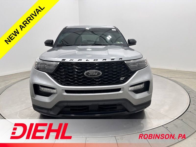 Used 2021 Ford Explorer ST w/ Equipment Group 401A AWD/4WD image 2