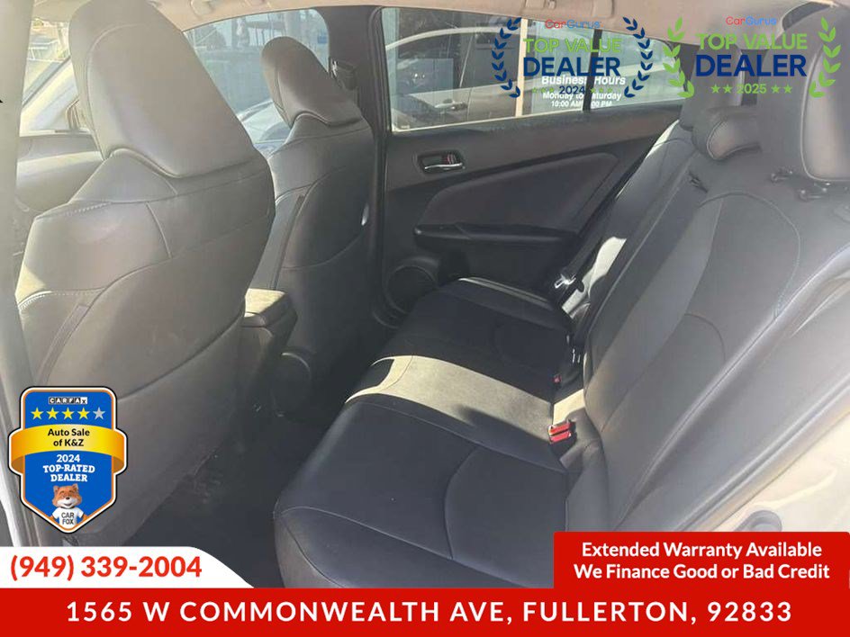 Used 2017 Toyota Prius Four Touring FWD image 11