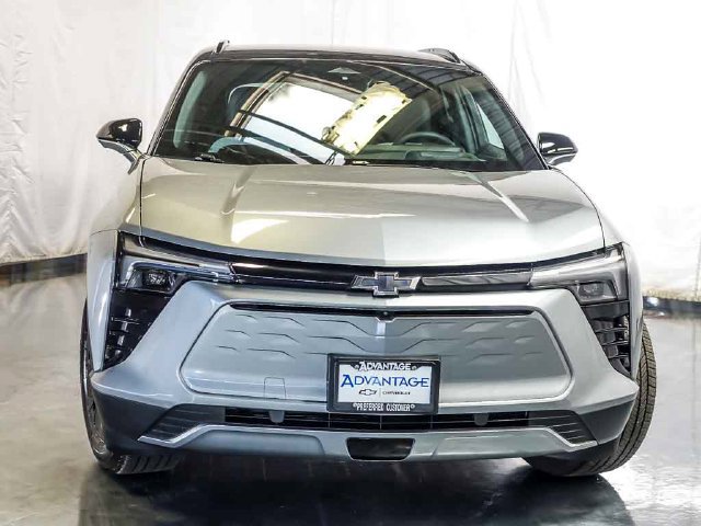 Used 2026 Chevrolet Blazer EV LT AWD/4WD image 7